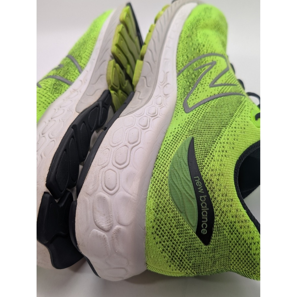 New Balance Men's 9.5D 880 v12 Men's Running Shoes Lime Green Black M880L12 - Picture 11 of 12